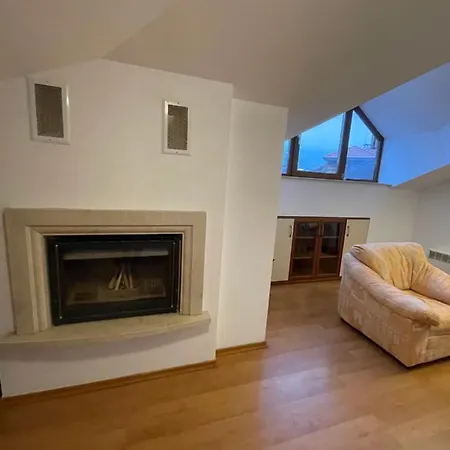 Two Bedroom Flat In Magernitsa *