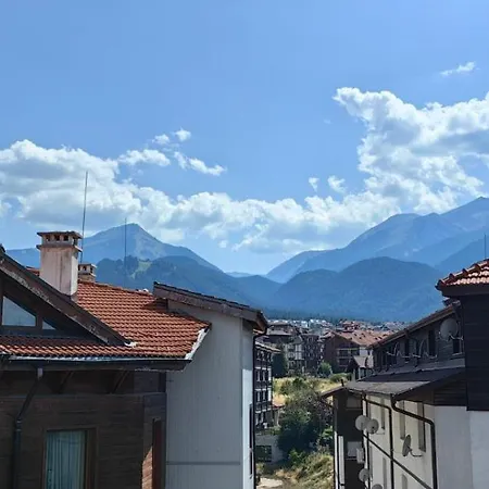 Апартамент Two Bedroom Flat In Magernitsa Банско