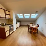 Two Bedroom Flat In Magernitsa Apartamento Bansko