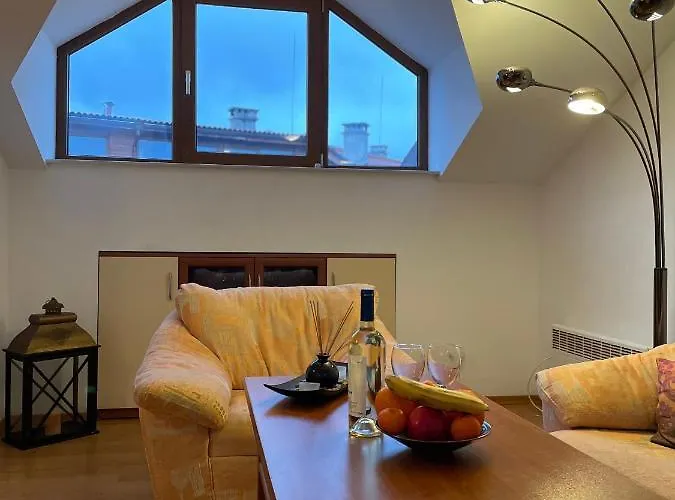 Two Bedroom Flat In Magernitsa *