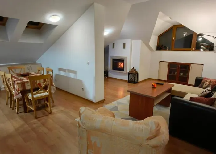 Apartament Two Bedroom Flat In Magernitsa